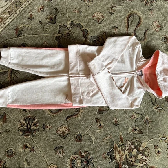 PUMA Soft White and Coral Hoodies size 3 - Picture 6 of 11